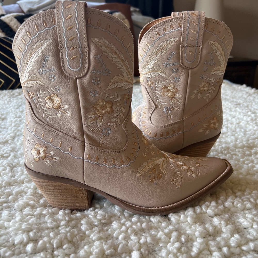 Dingo Cowboy boots